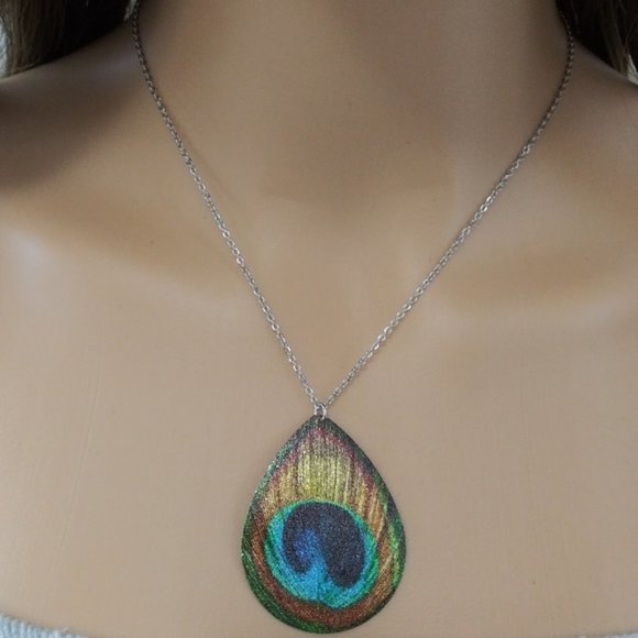 Peacock Charm Silver Tone Necklace - Picture 4 of 4